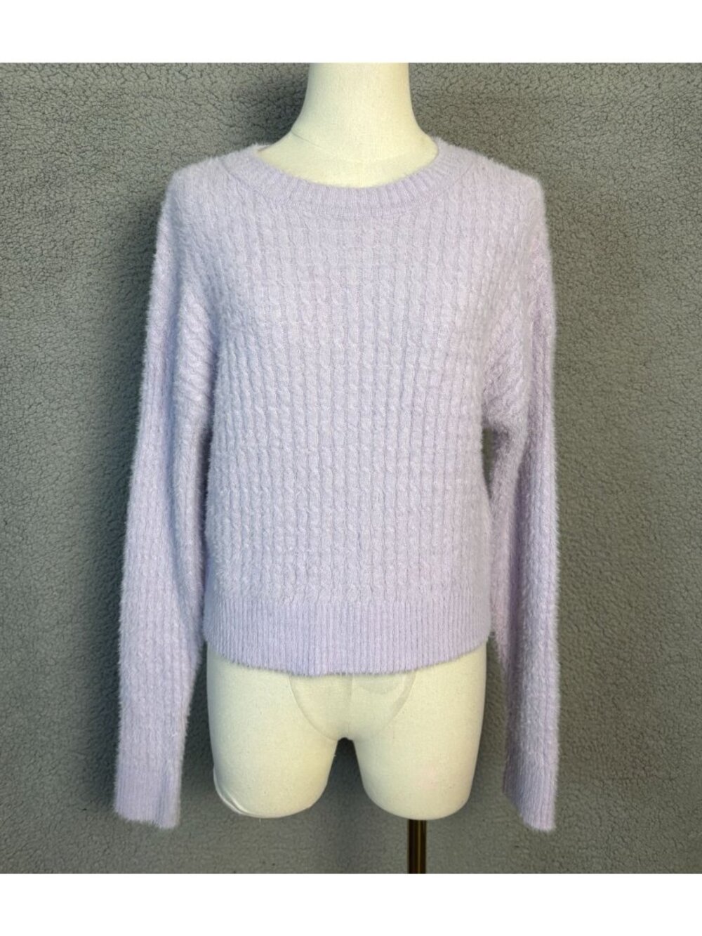 Hippie Rose Juniors' Ribbed Eyelash Drop-Shoulder Sweater - Lavender Small NWT's